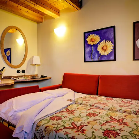 Ξενοδοχείο Parc 4*