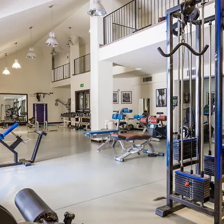 公园酒店 酒店 佩斯基耶拉德加达