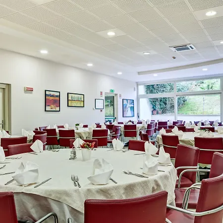 Parc Hotel 4*