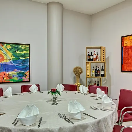 Parc Hotel 4*