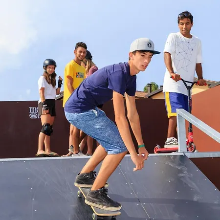 公园酒店 酒店 4*