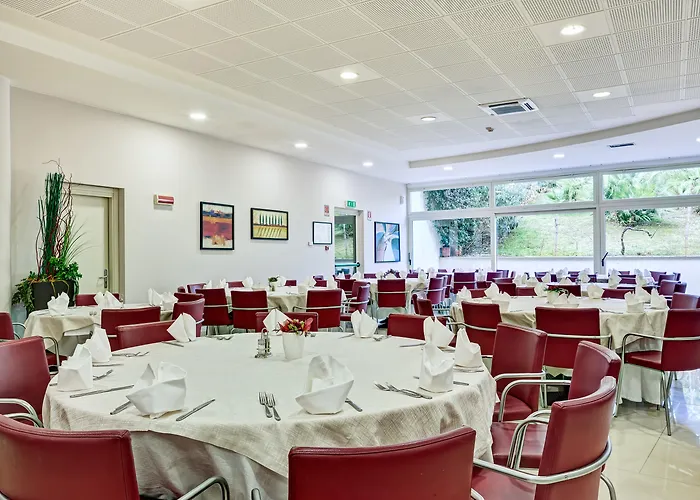 Parc Hotel 4*